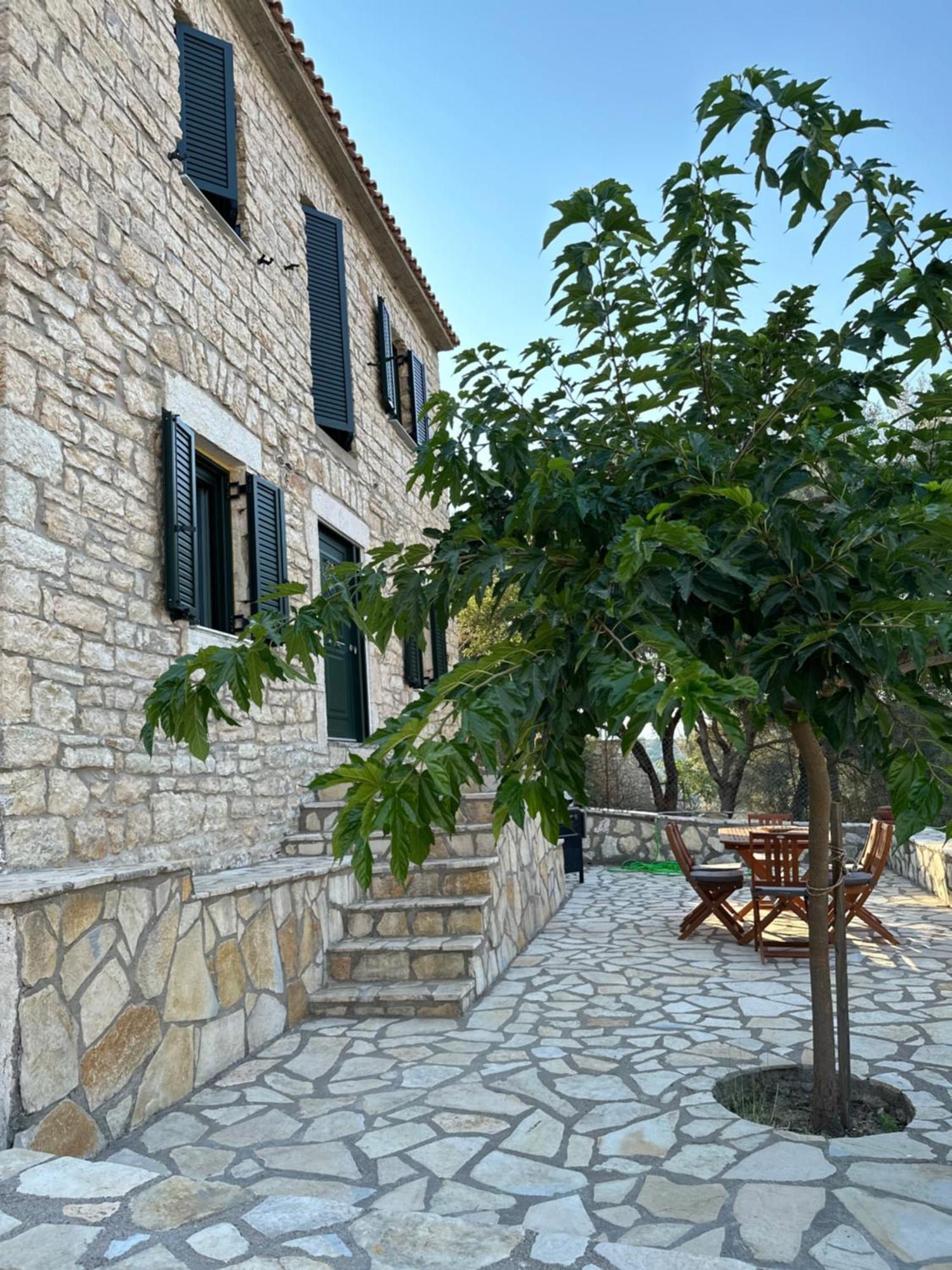 Вілла Chrysavgi Stone House Katomerion Екстер'єр фото
